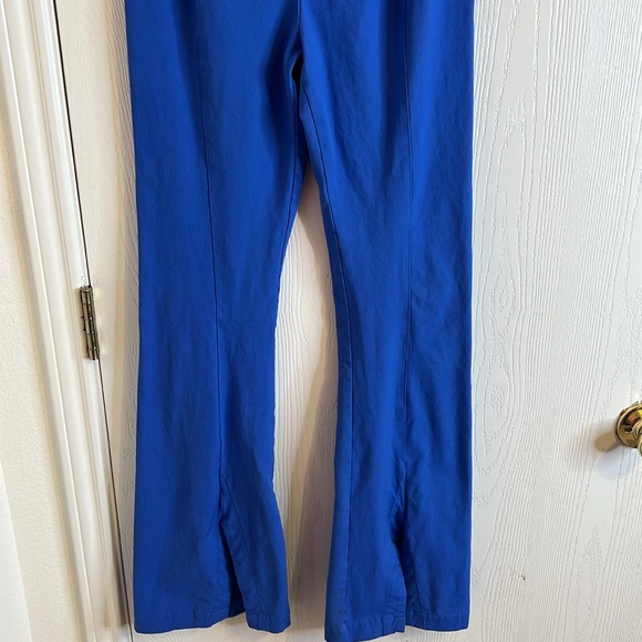 Free People Real Deal Slit Flare Pants Bell Bottom High Waisted Blue. Size XS - Picture 4 of 13